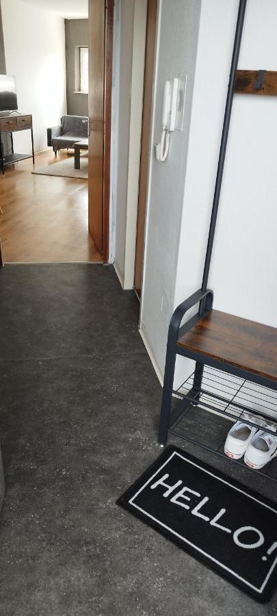 Schoene Sonnige Wohnung Jüchen Esterno foto